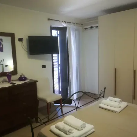 Isabel Bed & Breakfast 3*