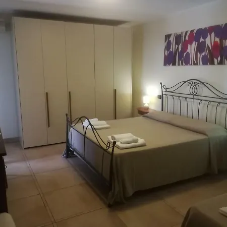 Isabel 3* Crotone