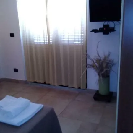 فندق مبيت وإفطار Isabel