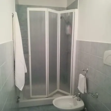 Isabel فندق مبيت وإفطار كروتوني