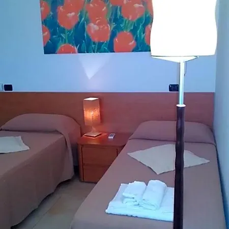 Isabel 3* Crotone