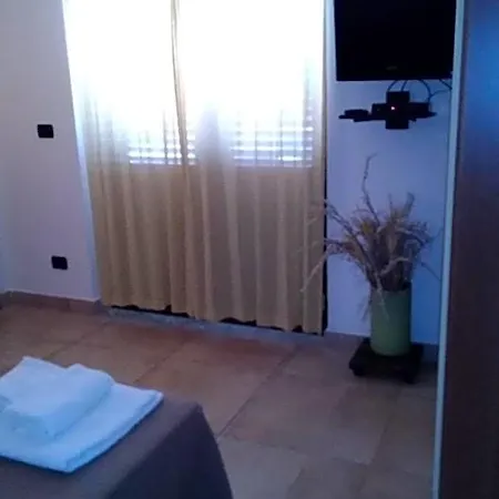 Isabel 3*